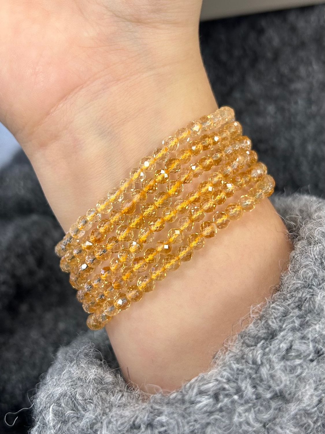 Citrien facet geslepen armband  (zonnig, vrolijk, trekt geld aan)