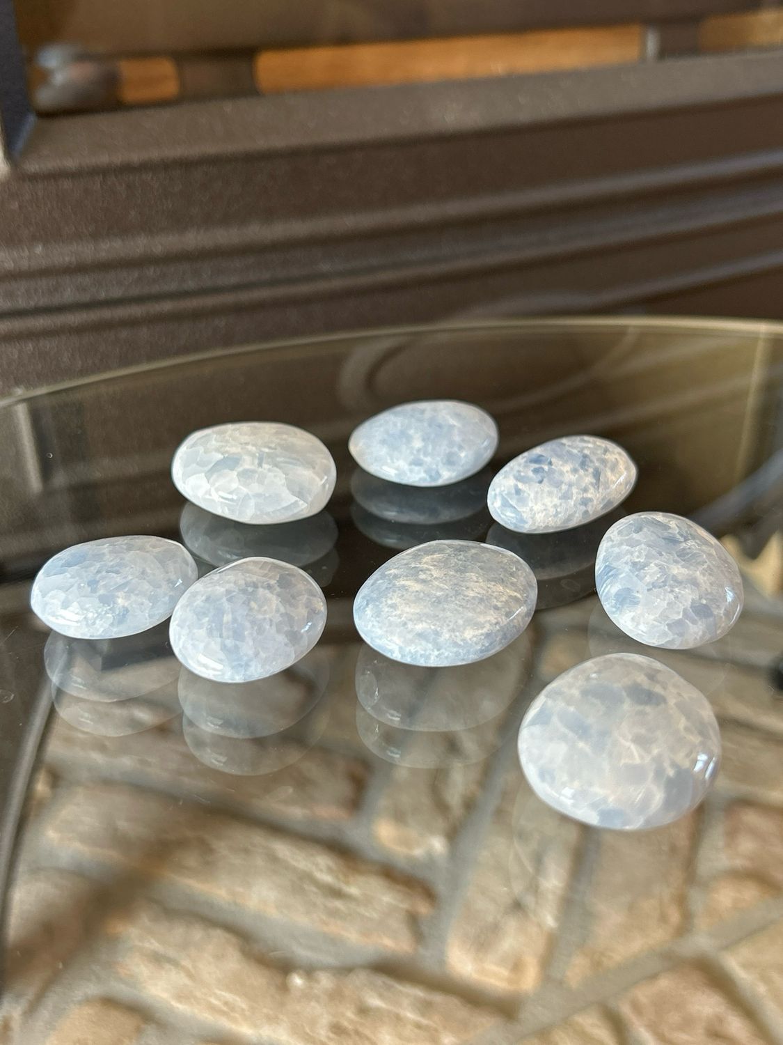 Blauwe calciet trommelsteen (ontspannend, pijnstillend & kalmerend)