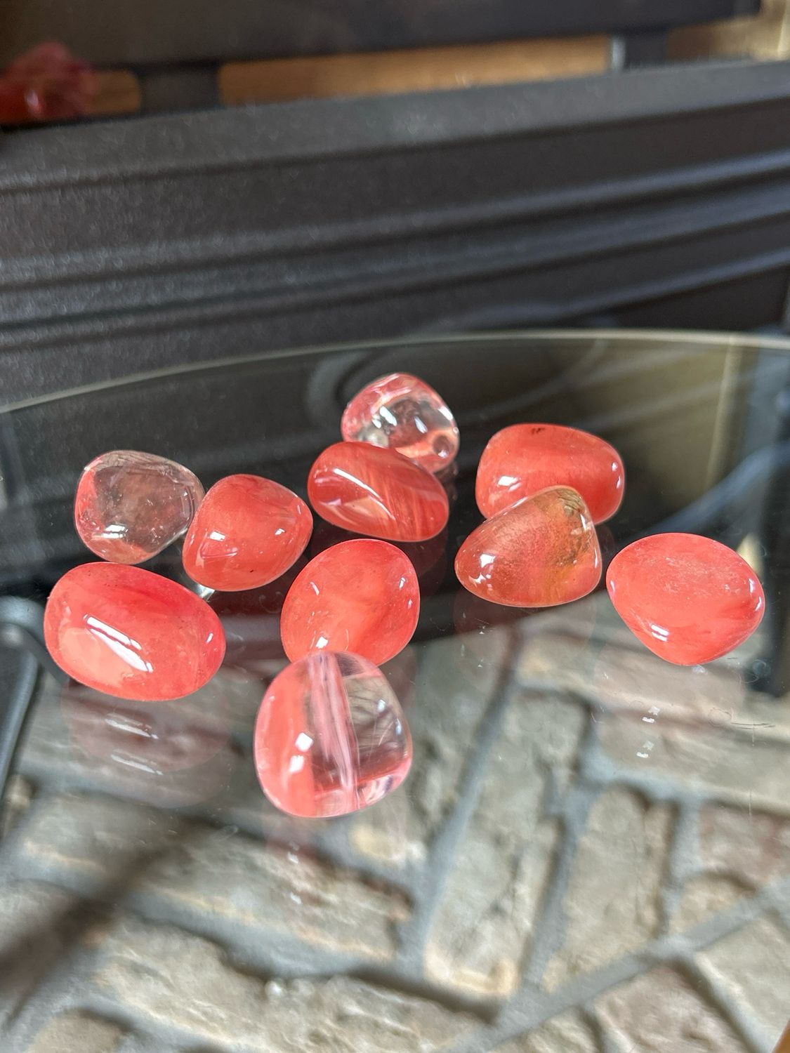 Strawberry obsidiaan (synthetisch)