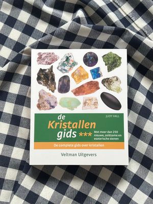De kristallen gids ***