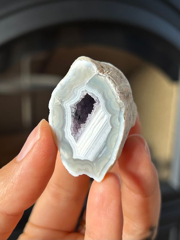 Agaat geode (met amethist)