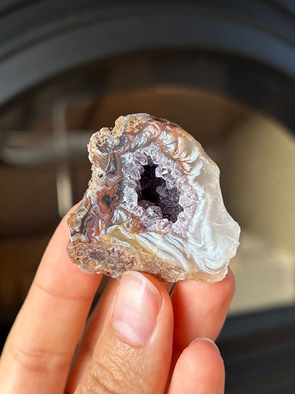 Agaat geode (met amethist)