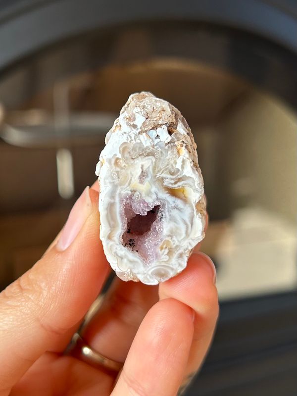 Agaat geode (met amethist)