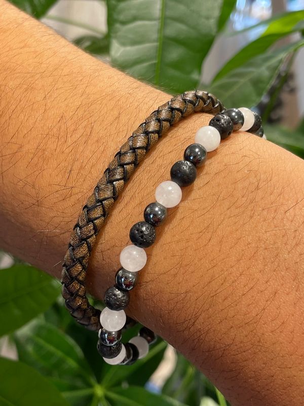 Majestic grey armband (bergkristal/agaat) (pre-order)