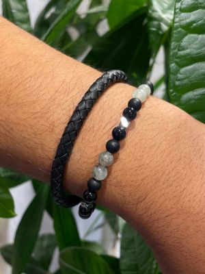 Mystic black armband (bescherming & intuïtie) (pre-order) Mystic black armband (bescherming & intuïtie) (pre-order)