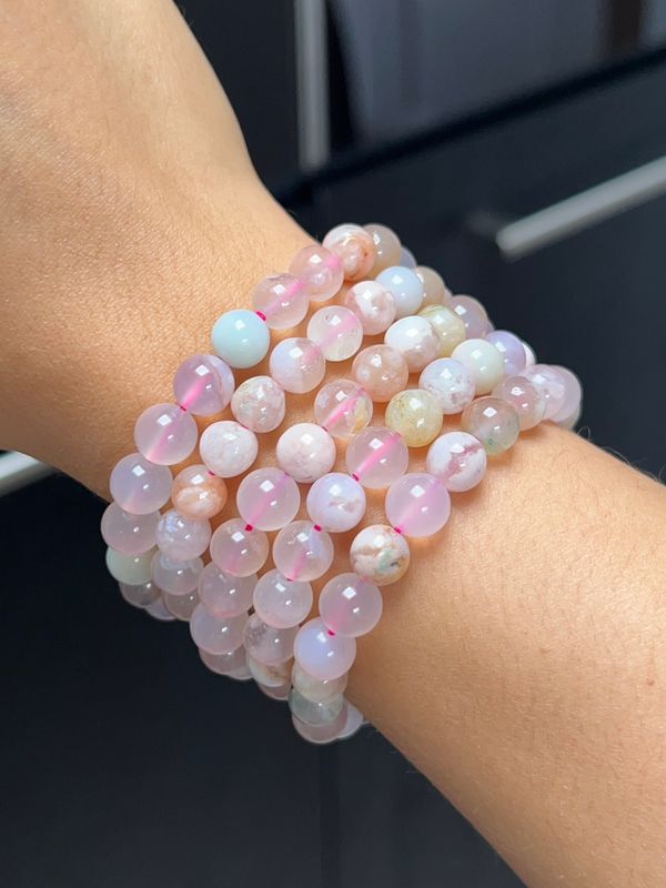 Nelly's fav! Kersenbloesem agaat met chalcedoon kogelarmband (6mm)