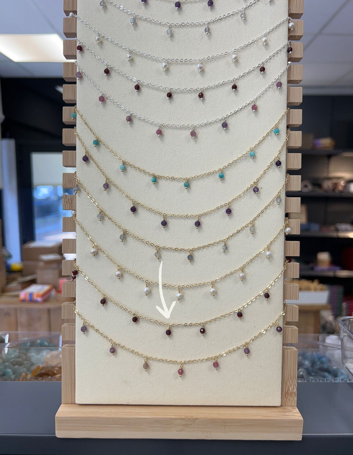 Gouden ketting met granaat