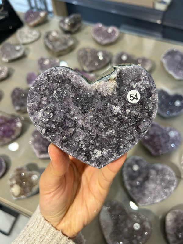 54 Ruw amethist hart 54 Ruw amethist hart