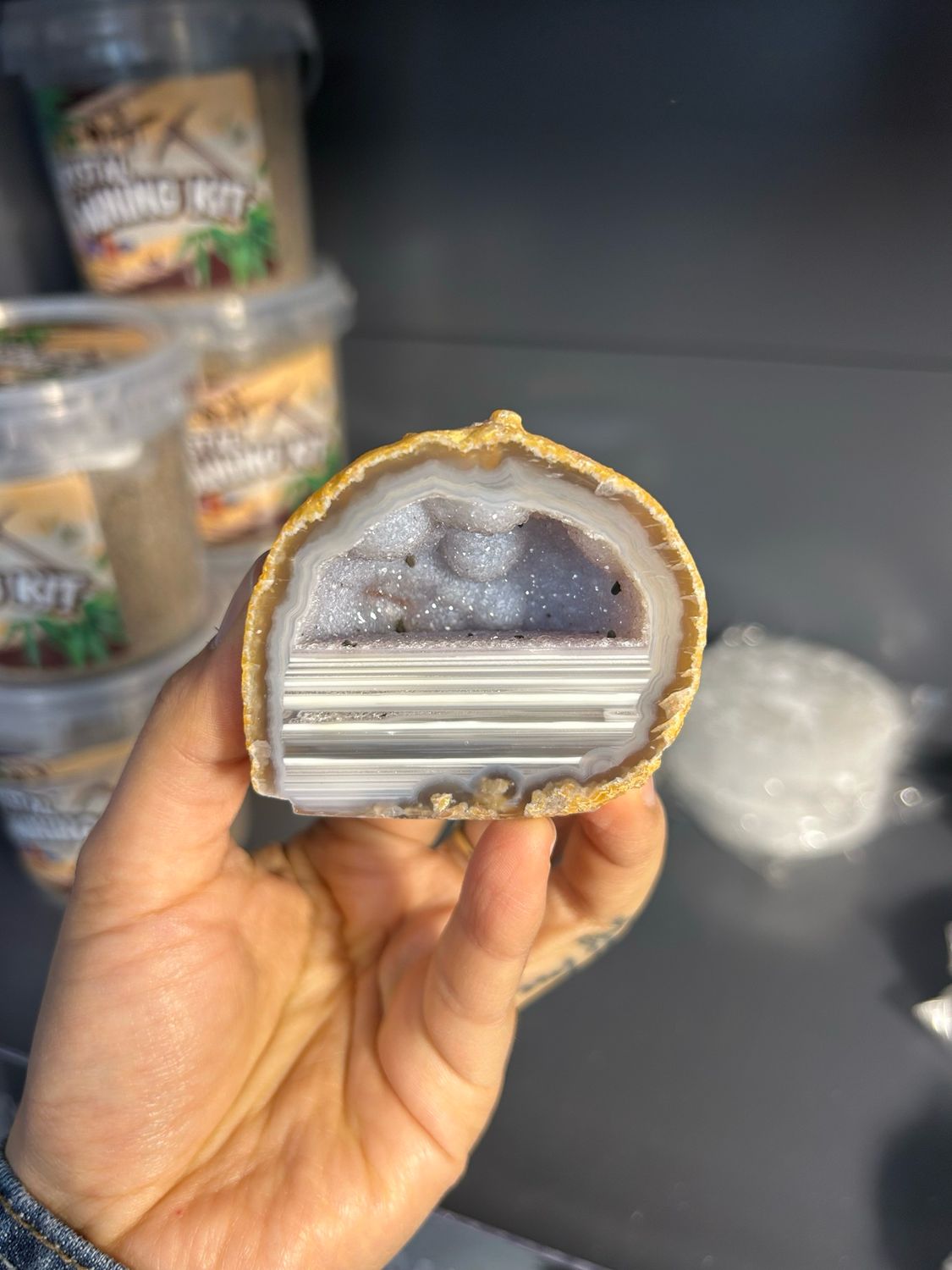 Druzy agaat geode (staander)