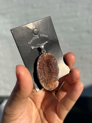 Chalcedoon kettinghanger (sterling zilver) Chalcedoon kettinghanger (sterling zilver)