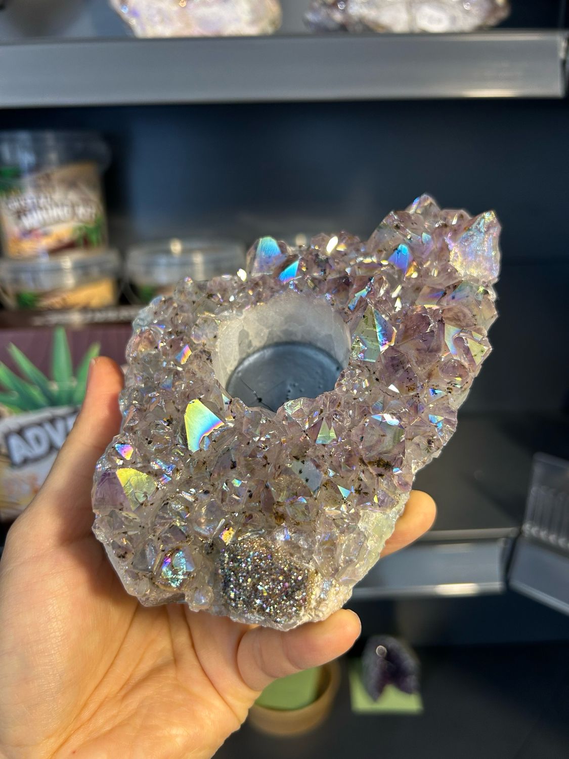 Glimmende angel aura waxinelichtjes houder (amethist met een coating) Glimmende angel aura waxinelichtjes houder (amethist met een coating)