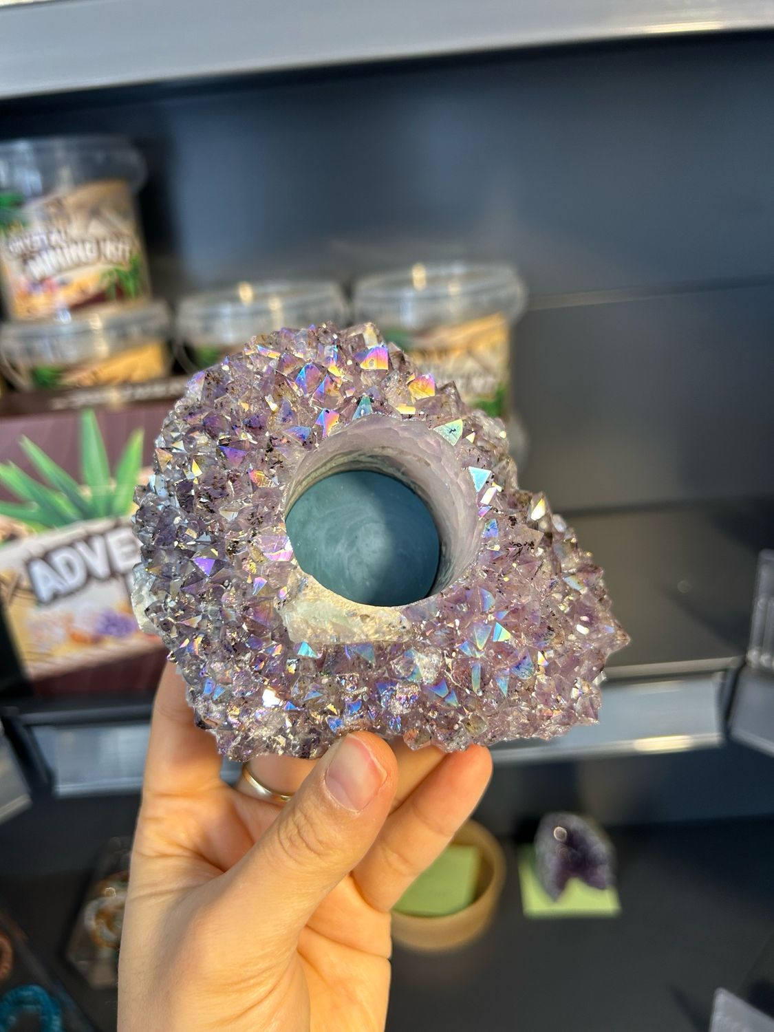 Glimmende angel aura waxinelichtjes houder (amethist met een coating) Glimmende angel aura waxinelichtjes houder (amethist met een coating)