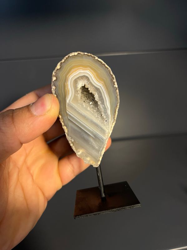 Kleine agaat op standaard Kleine agaat op standaard