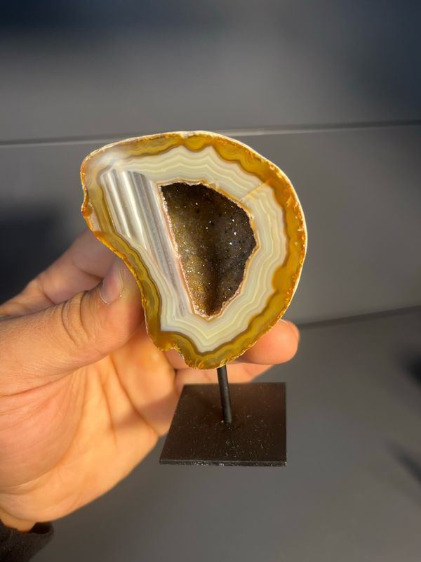 Kleine agaat op standaard Kleine agaat op standaard