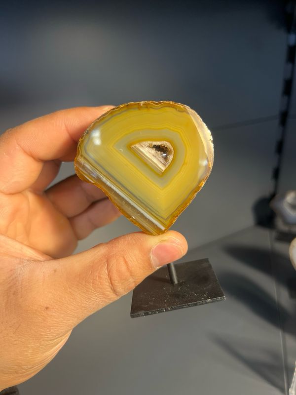 Kleine agaat op standaard Kleine agaat op standaard