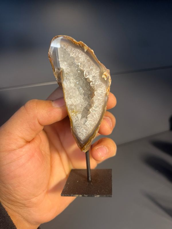 Kleine agaat op standaard Kleine agaat op standaard