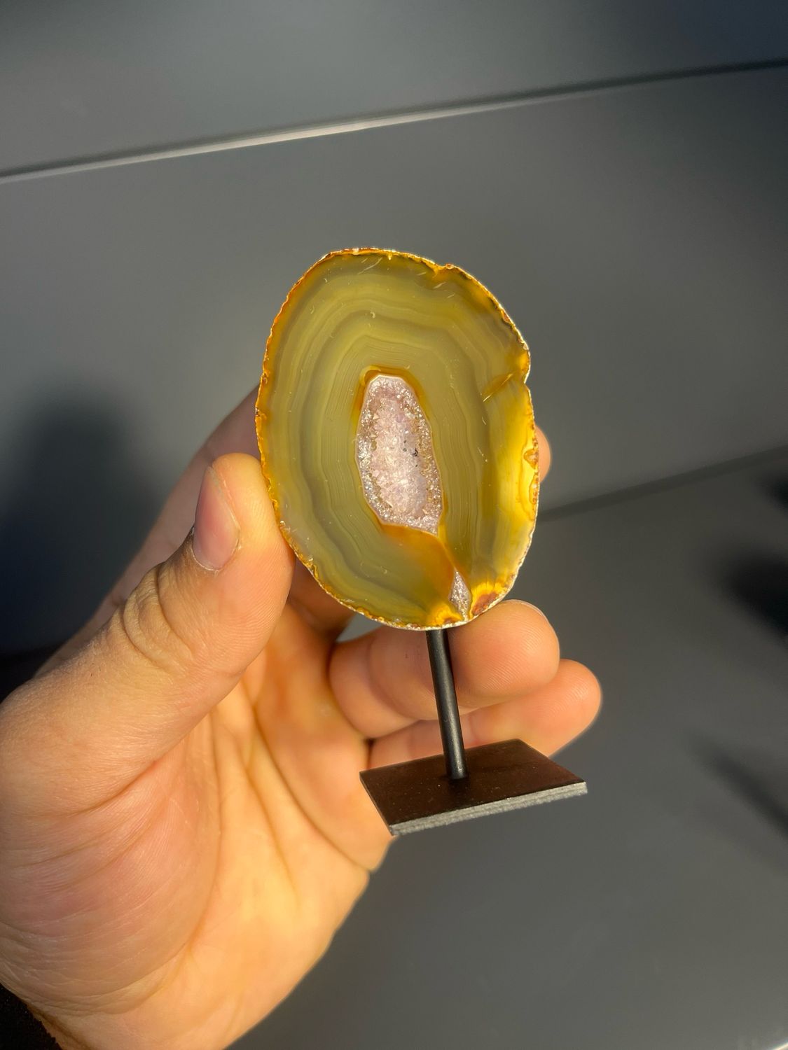 Kleine agaat op standaard Kleine agaat op standaard