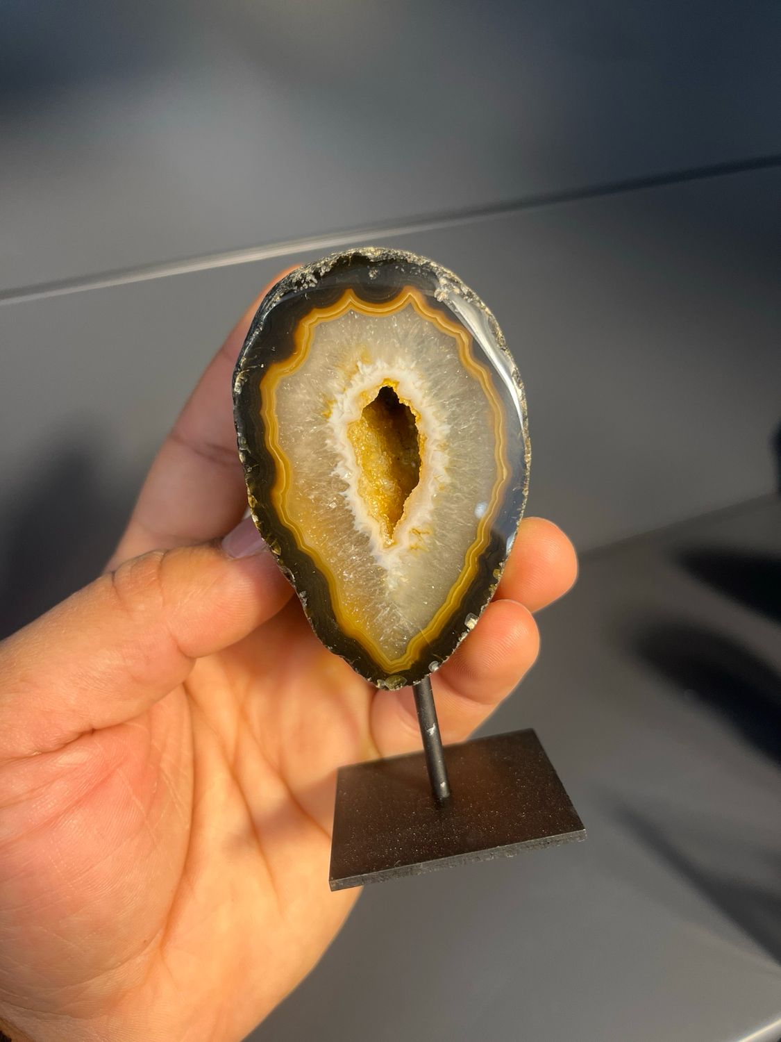 Kleine agaat op standaard Kleine agaat op standaard