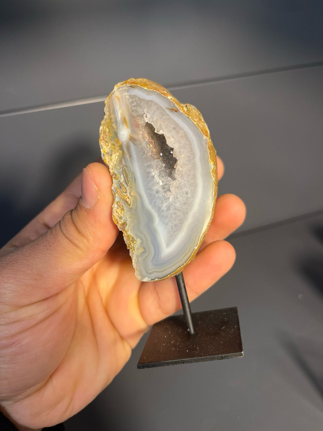 Kleine agaat op standaard Kleine agaat op standaard