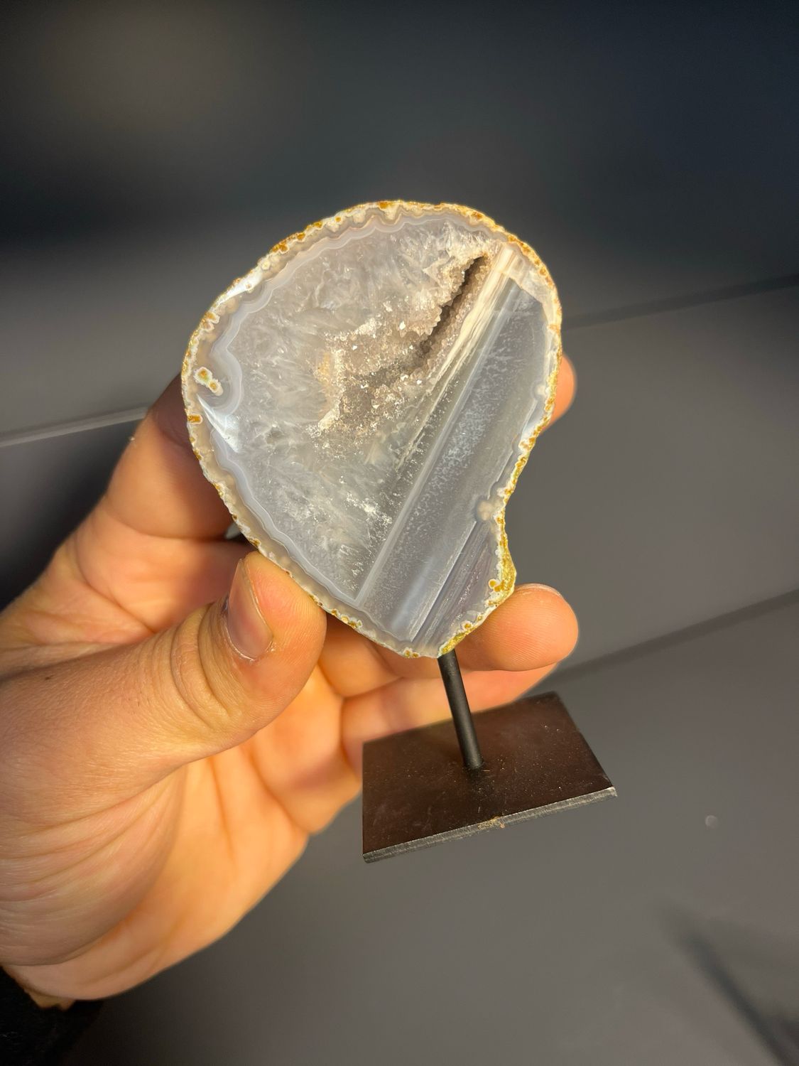 Kleine agaat op standaard Kleine agaat op standaard