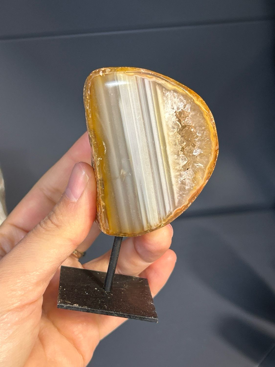 Agaatje op standaard (enorm schattig!) Agaatje op standaard (enorm schattig!)