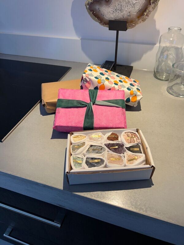 Mix doos met ruwe stenen