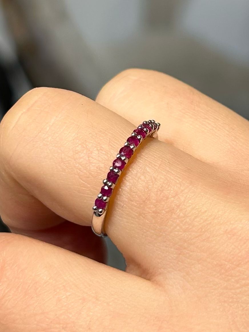 Robijn ring zilver/rhodium (maat 17,5) Robijn ring zilver/rhodium (maat 17,5)