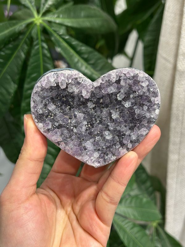 #68 ruw amethist hart