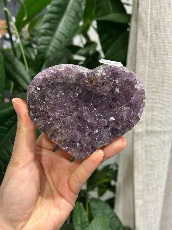 #86 ruw amethist hart