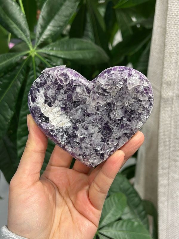 #72 ruw amethist hart