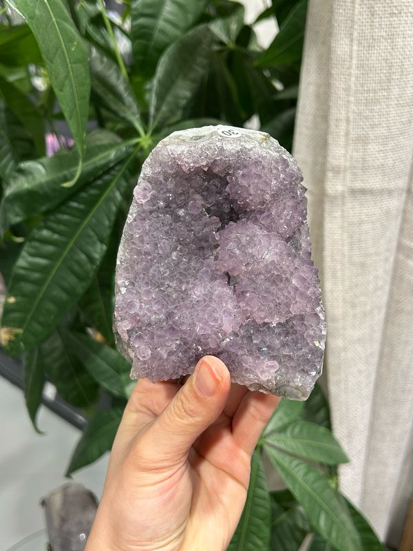 #30 ruwe amethist staander