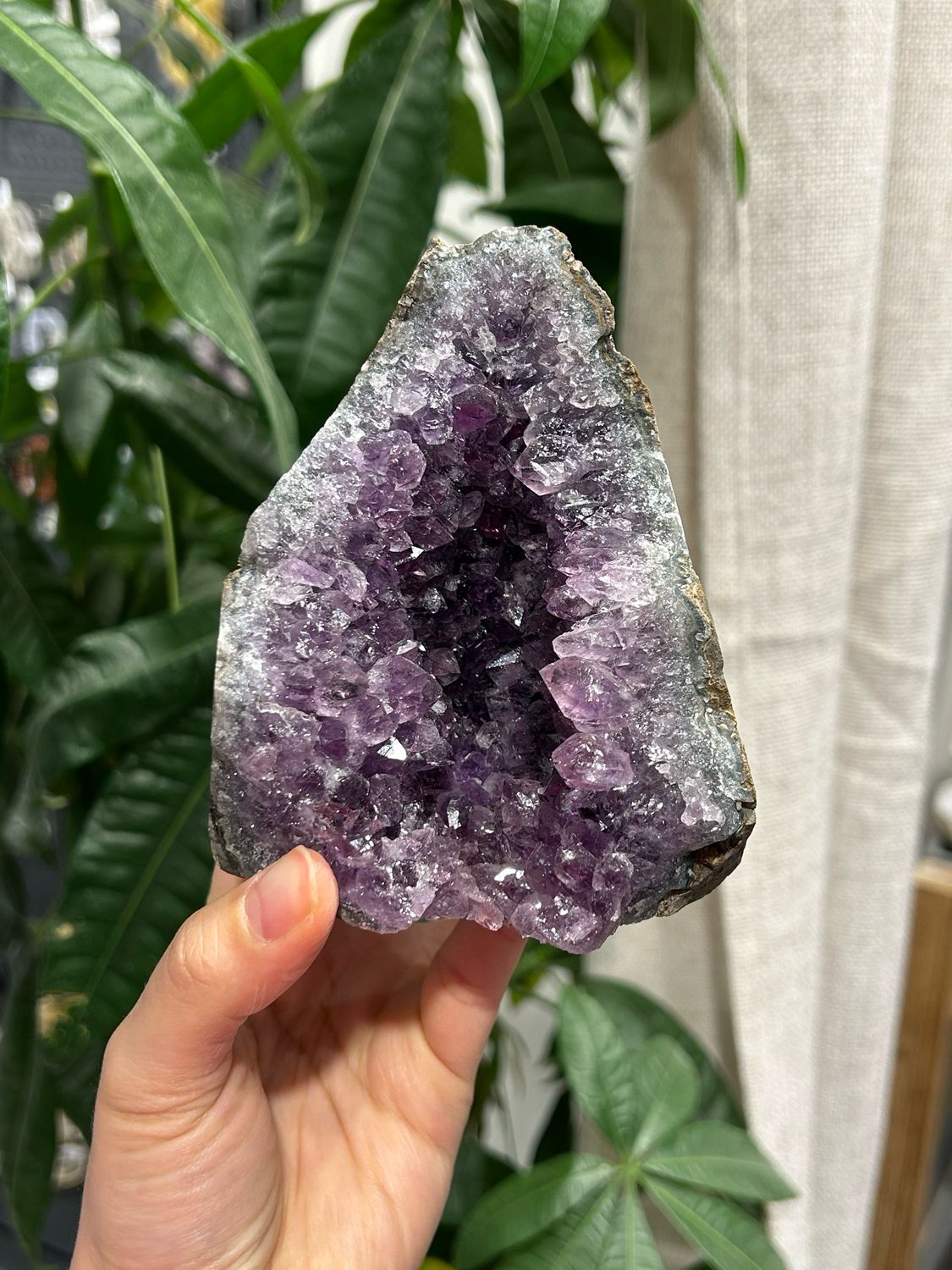 #20 Ruwe amethist staander (a kwaliteit) #20 Ruwe amethist staander (a kwaliteit)