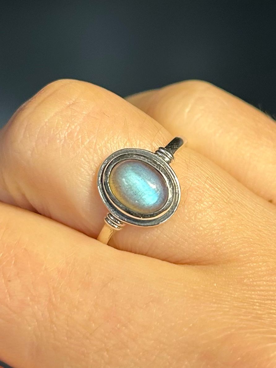 Labradoriet ring zilver 925 (maat 16,2)