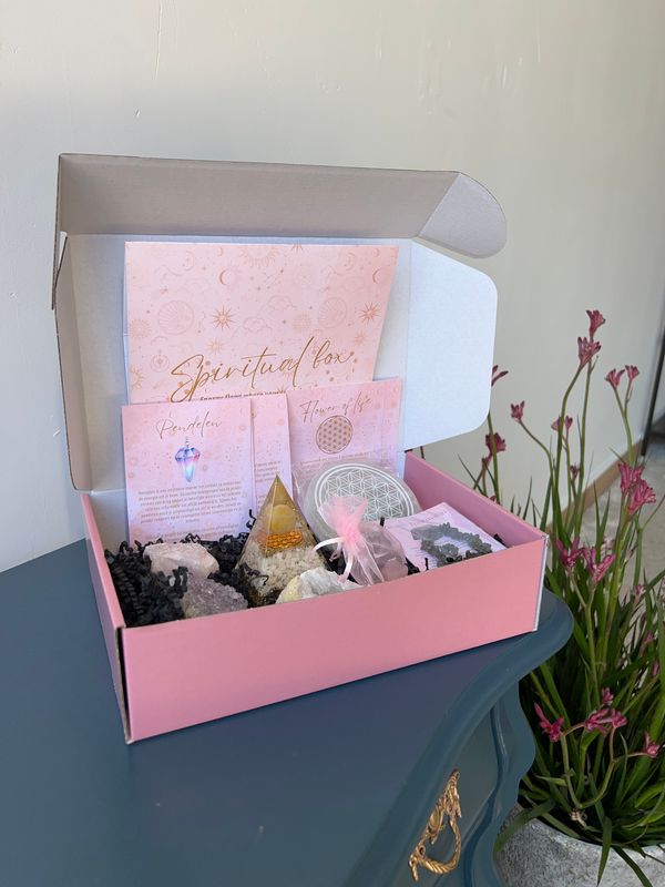 GIFT BOX (Spiritueel) GIFT BOX (Spiritueel)