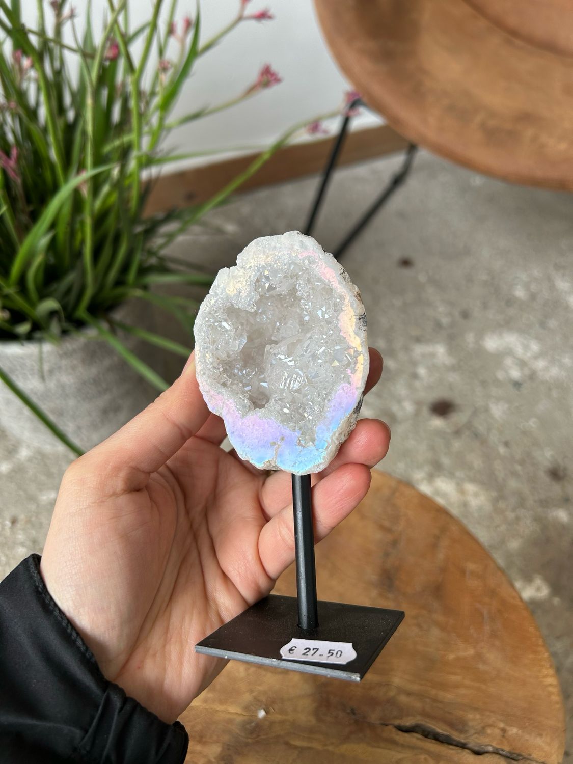 Angel aura geode op staandaard