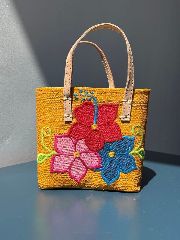 Kids - Blooming handmade (boodschappen) tasje Kids - Blooming handmade (boodschappen) tasje