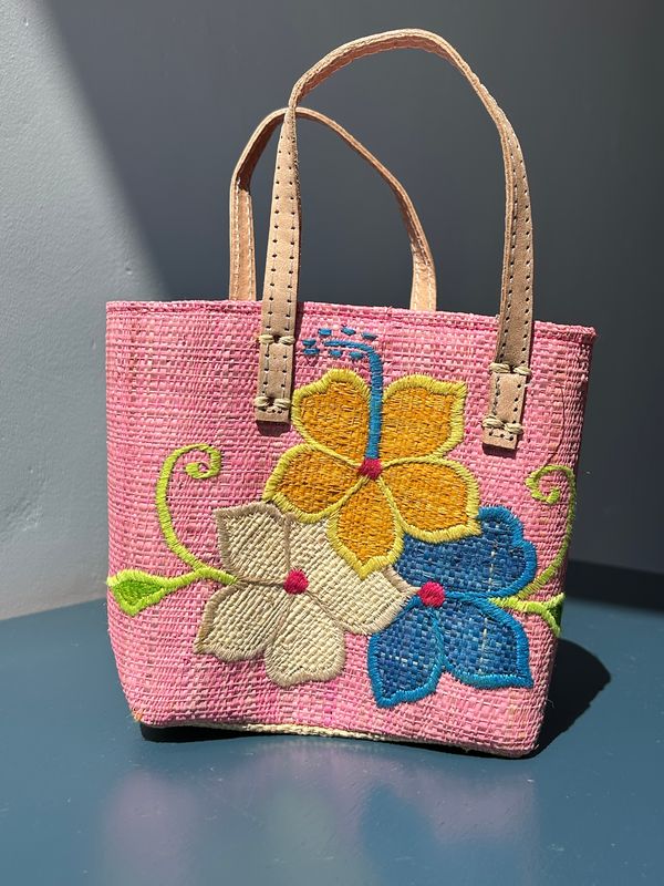 Kids - Blooming handmade (boodschappen) tasje Kids - Blooming handmade (boodschappen) tasje