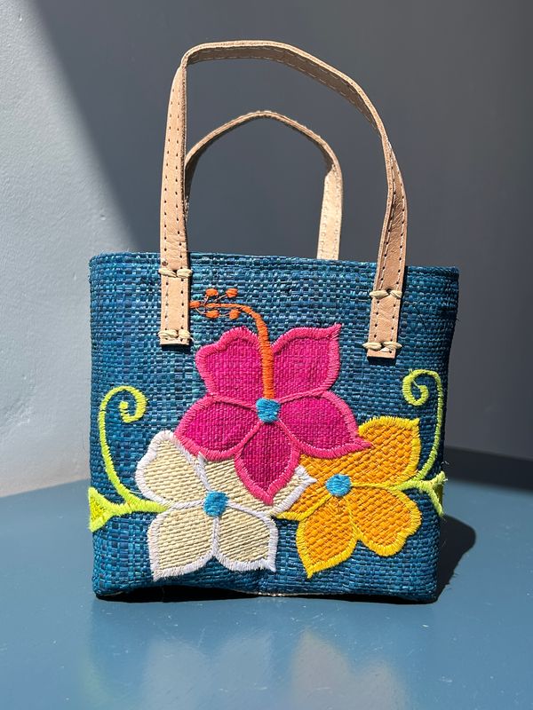 Kids - Blooming handmade (boodschappen) tasje Kids - Blooming handmade (boodschappen) tasje