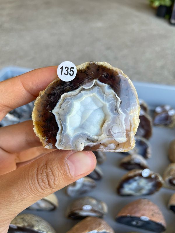 Agaat geode 135 Agaat geode 135