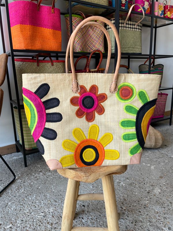 Flower Power - Handmade (boodschappen) tas Flower Power - Handmade (boodschappen) tas