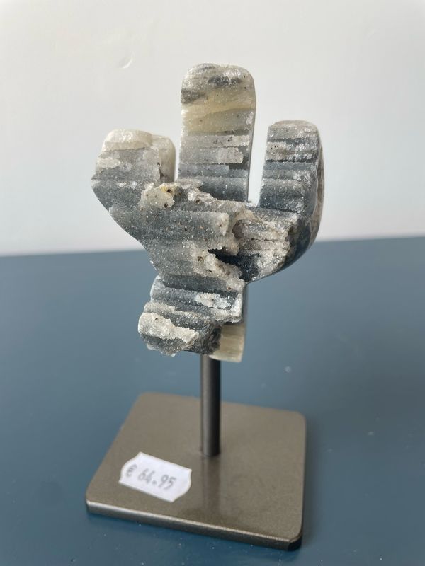 Amethist stalactiet (cactus vorm)