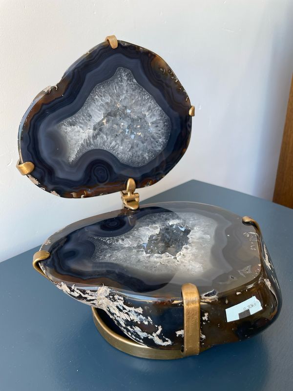Grote Agaat geode (open klapbaar) Grote Agaat geode (open klapbaar)