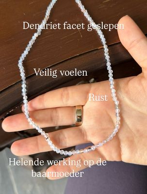 Dendriet agaat 4mm facet geslepen Dendriet agaat 4mm facet geslepen