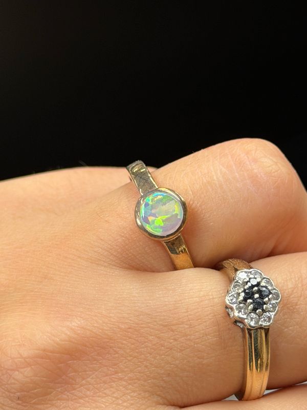 Vergulde goudkleurige ring met opaal synthetisch (maat 18,5)