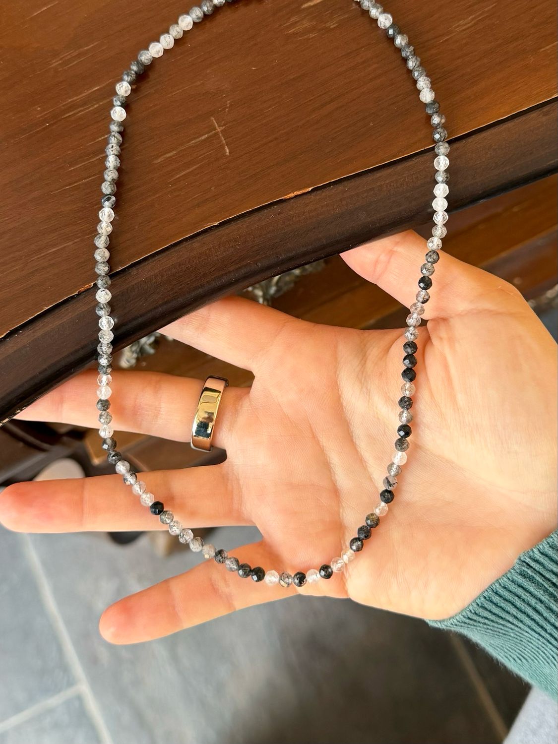Toermalijnkwarts ketting 4mm facet geslepen Toermalijnkwarts ketting 4mm facet geslepen