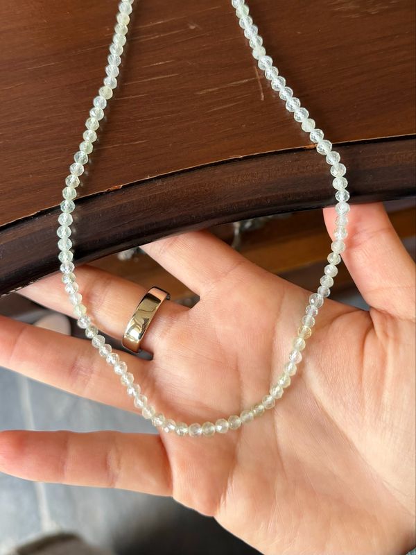 Prehniet ketting 4mm face geslepen Prehniet ketting 4mm face geslepen