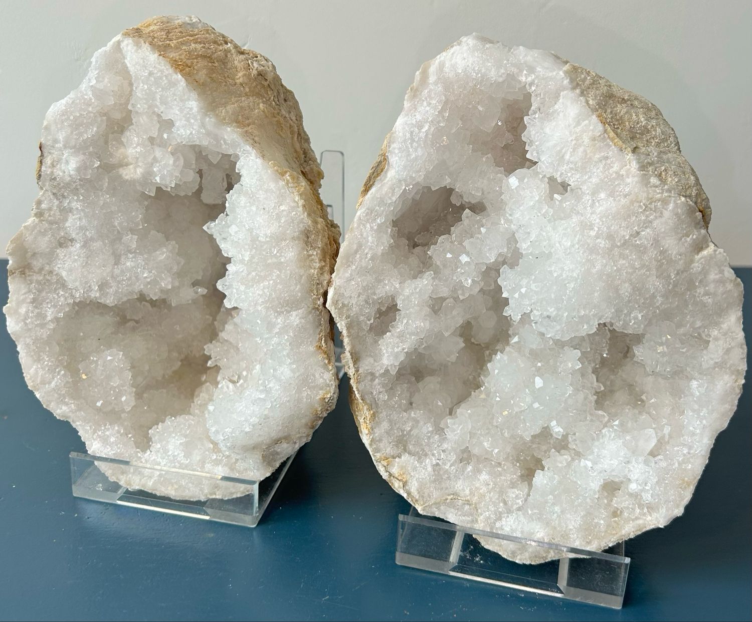 Druzy Marokkaanse geode paar Druzy Marokkaanse geode paar