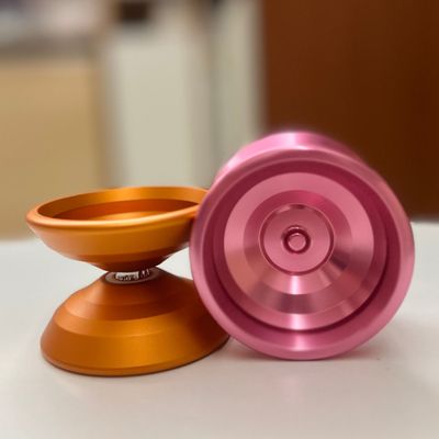 Japan Technology Fergus 主理人簽名款 - Orange