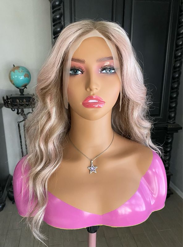 Alexis - Budget Babes - 16 to 20&quot; Neopolitan