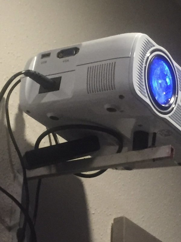 1500 Lumen LED Projector and 100 inch Screen Kit